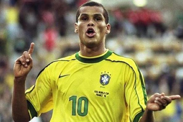 队财政策略 队财政策略