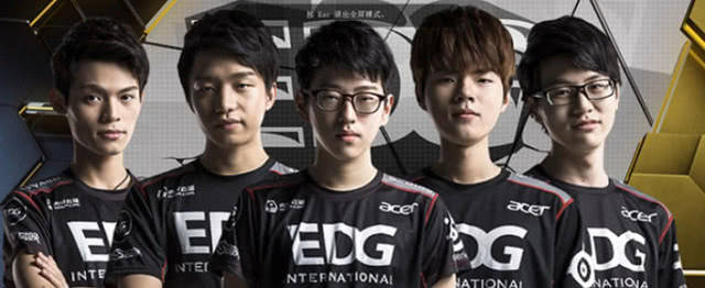 的磨砺中 的磨砺中